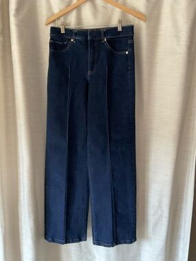 Express, high waist, wide leg jeans, size 6.